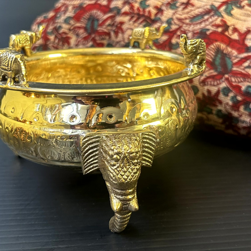 Brass Elephant Urli / Ghangal Product Code – KB032